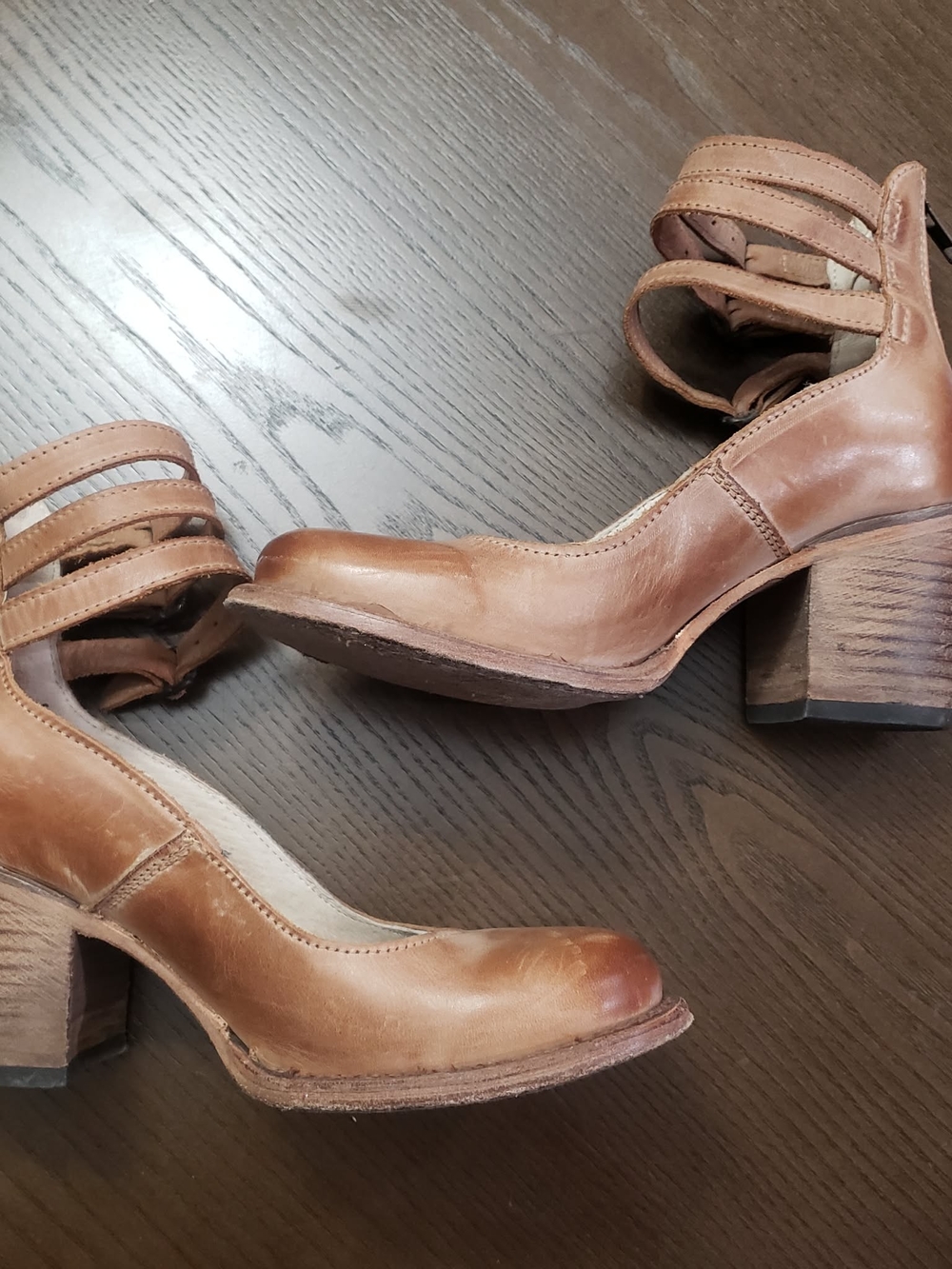 Freebird by Steven Randi Women's Tan Leather Ankle-Strap Block Heels Size 6 - Picture 4 of 9
